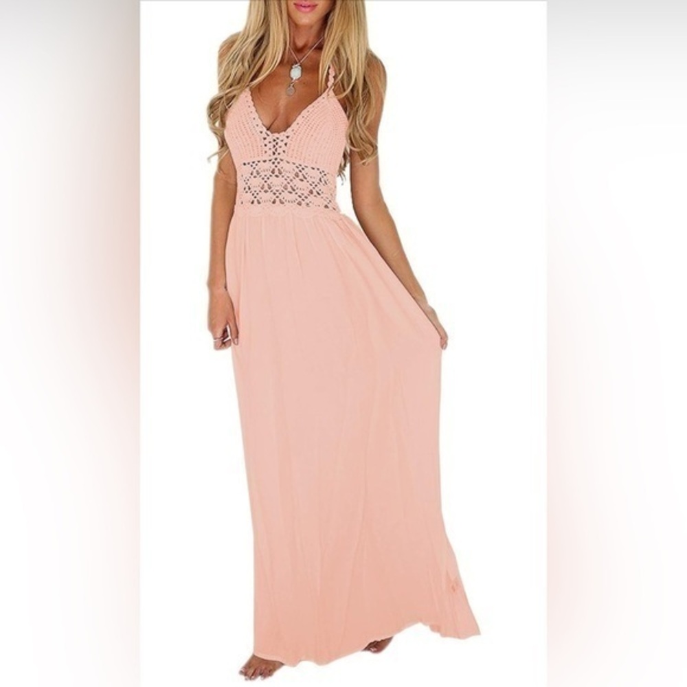 LILBETTER Crochet Backless Halter Maxi Dress – Light Pink, Large